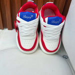 tenis de Spidey con juguete giratorio