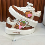Tenis Capibara Con Juguete Giratorio