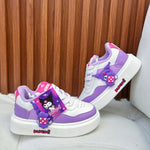 "Tenis Kuromi con juguete giratorio