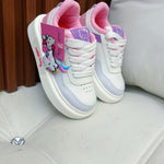 "Tenis Hello Kitty con juguete giratorio